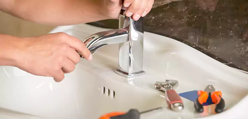 Bathtub Faucet Replacement in Wake Forest